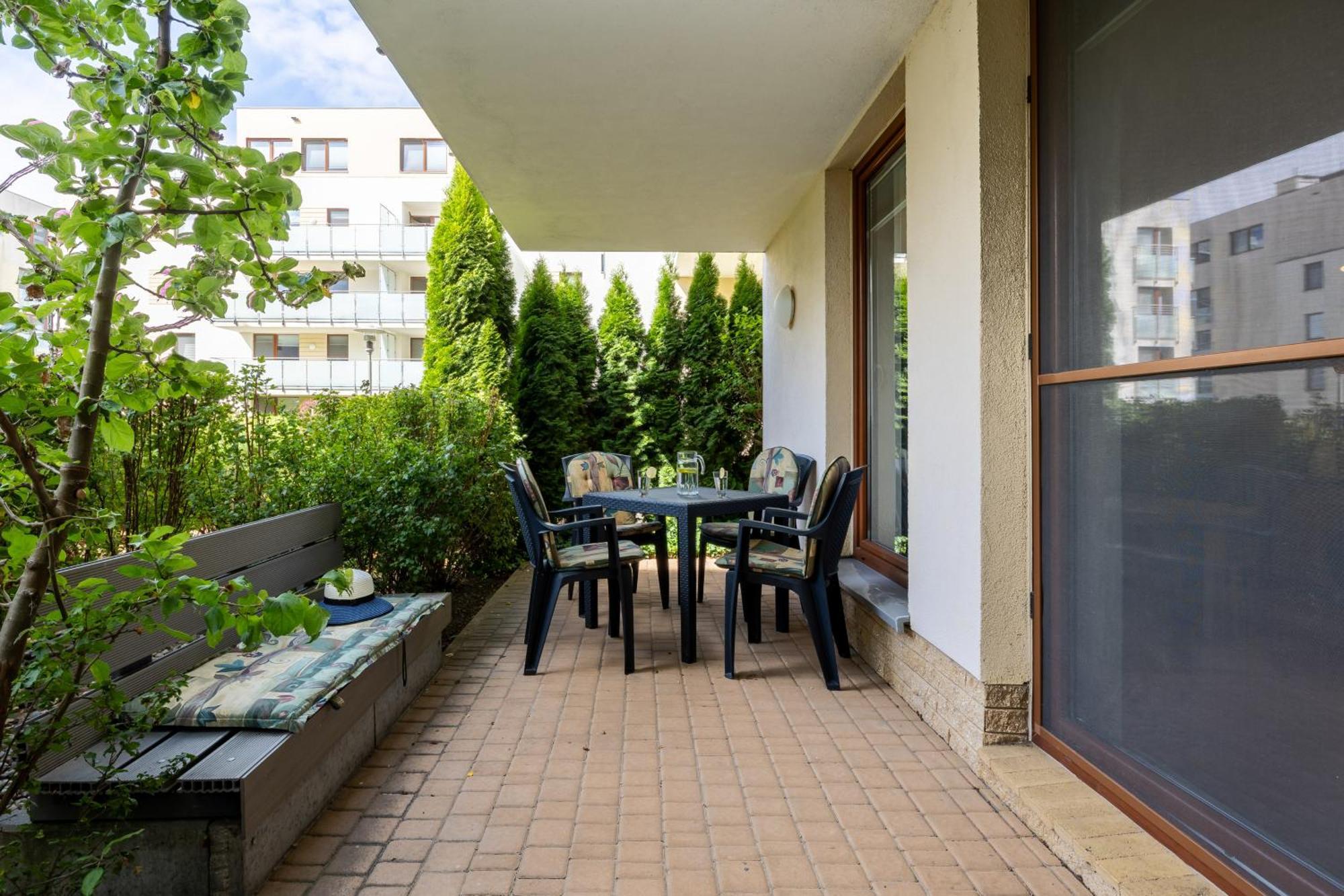 מידזיזדרויה Aquamarina Apartment With Terrace - Close To The Beach - By Renters מראה חיצוני תמונה
